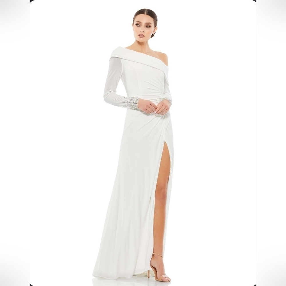 Mac Duggal, Beaded Cuff Drop Shoulder Faux Wrap Gown, White, Size 6, Nwt